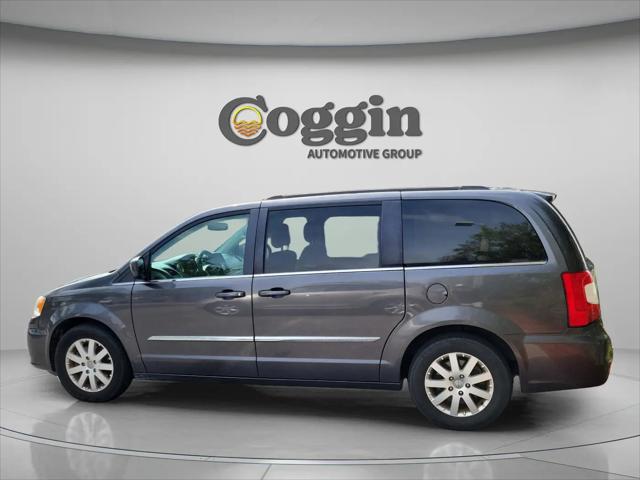 2015 Chrysler Town & Country Touring
