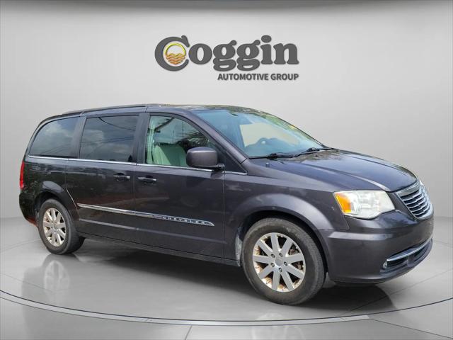 2015 Chrysler Town & Country Touring