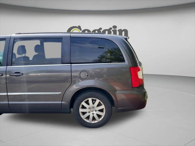 2015 Chrysler Town & Country Touring