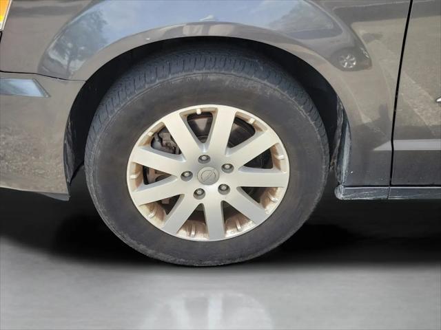 2015 Chrysler Town & Country Touring