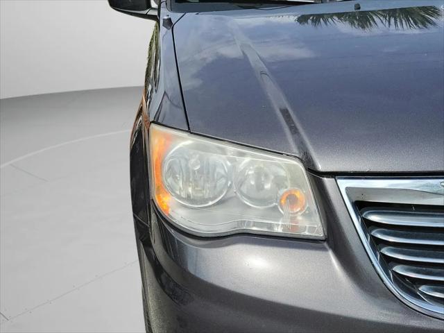 2015 Chrysler Town & Country Touring