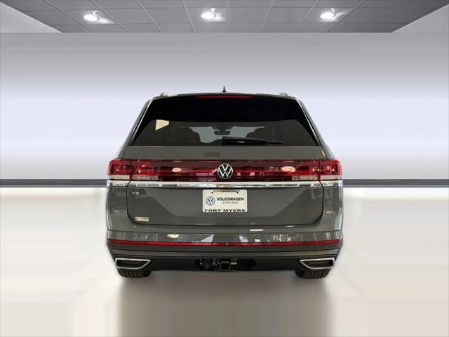 2026 Volkswagen Atlas SE with Technology