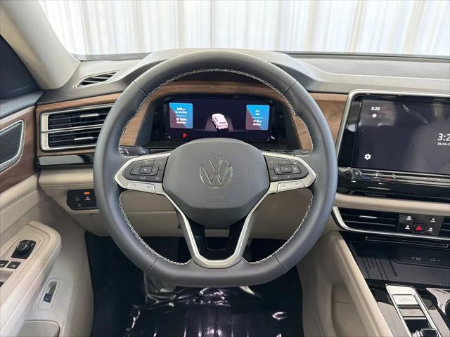 2026 Volkswagen Atlas SE with Technology
