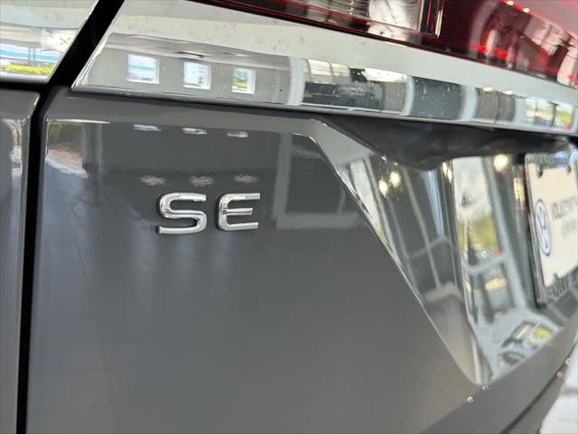2026 Volkswagen Atlas SE with Technology