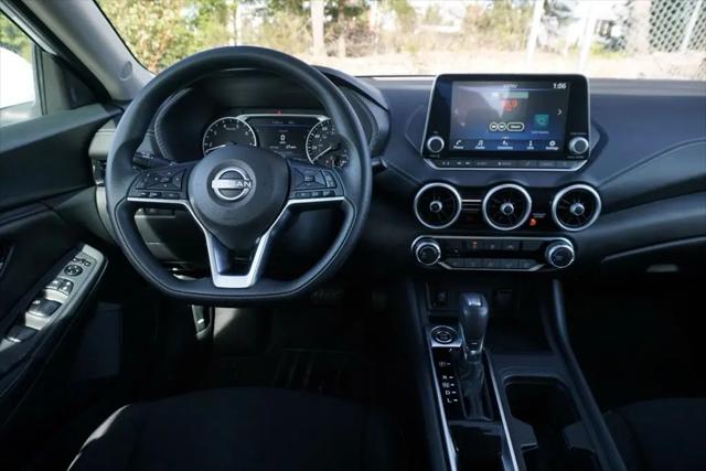2024 Nissan Sentra SV Xtronic CVT