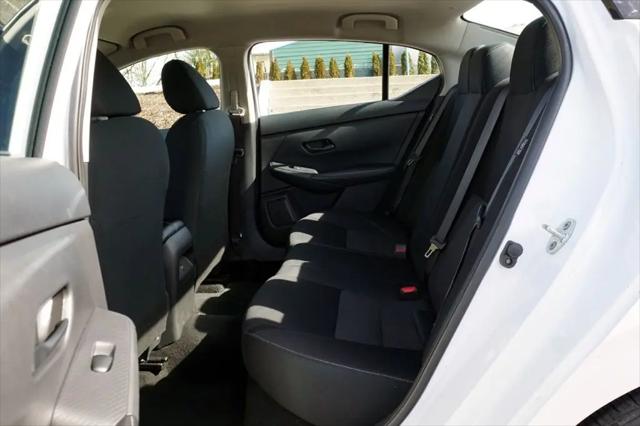 2024 Nissan Sentra SV Xtronic CVT