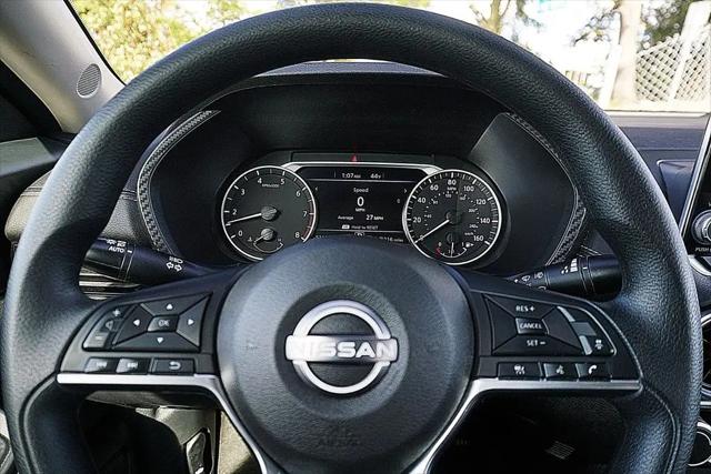 2024 Nissan Sentra SV Xtronic CVT