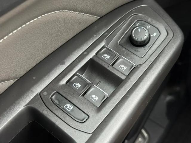 2023 Volkswagen Atlas 3.6L V6 SEL R-Line Black