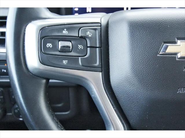 2024 Chevrolet Suburban 4WD LT