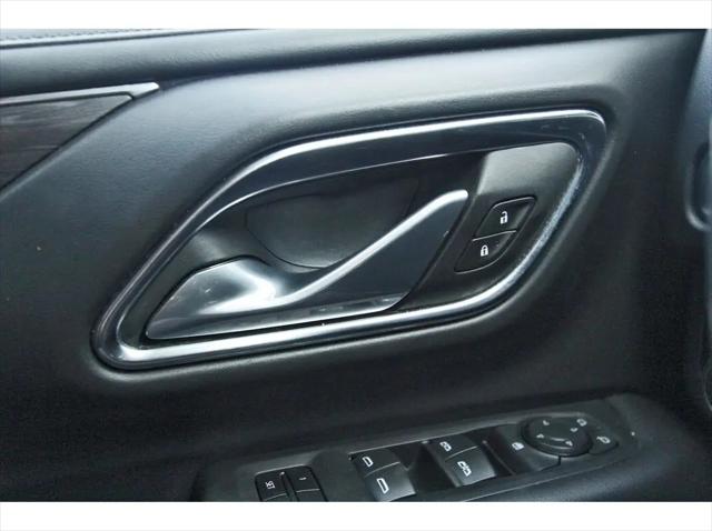 2024 Chevrolet Suburban 4WD LT