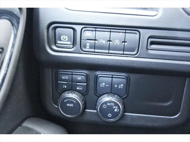 2024 Chevrolet Suburban 4WD LT