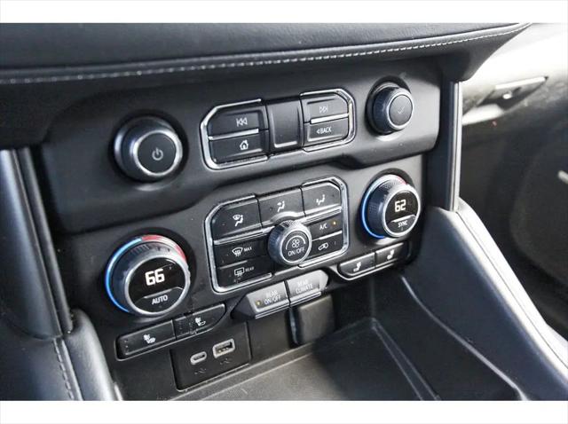 2024 Chevrolet Suburban 4WD LT