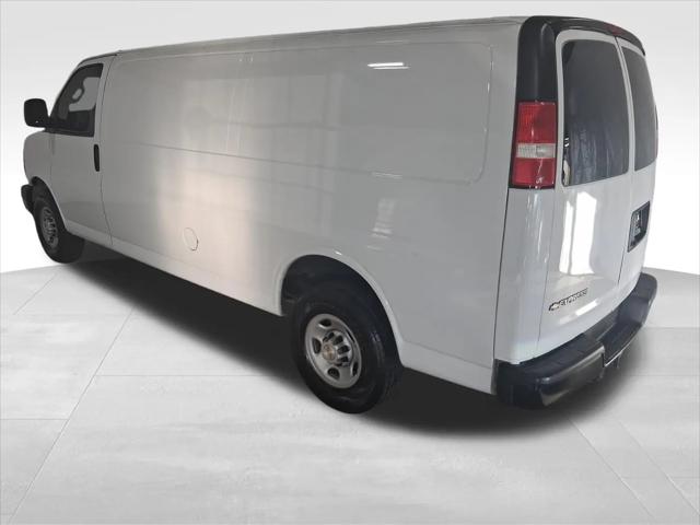 2020 Chevrolet Express Cargo Van RWD 2500 Extended Wheelbase WT