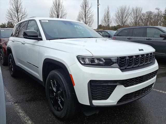 2026 Jeep Grand Cherokee Altitude 4x4