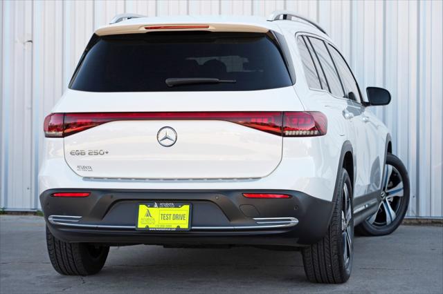 2023 Mercedes-Benz EQB 250 EQB 250+ w/ Pinnacle Package