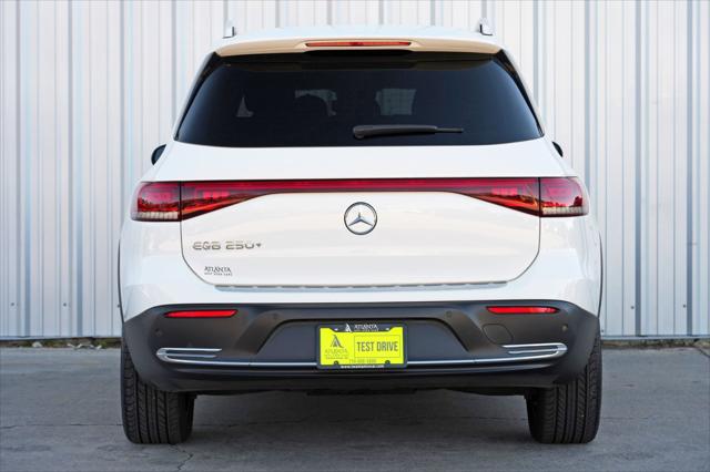 2023 Mercedes-Benz EQB 250 EQB 250+ w/ Pinnacle Package