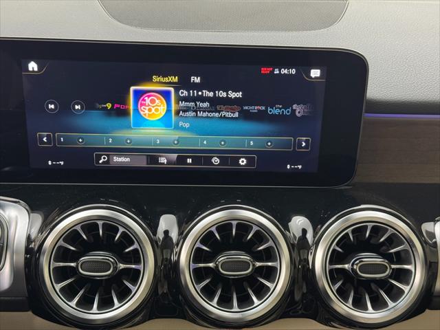 2023 Mercedes-Benz EQB 250 EQB 250+ w/ Pinnacle Package