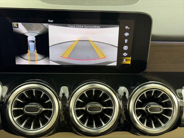 2023 Mercedes-Benz EQB 250 EQB 250+ w/ Pinnacle Package