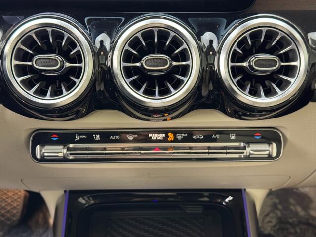 2023 Mercedes-Benz EQB 250 EQB 250+ w/ Pinnacle Package
