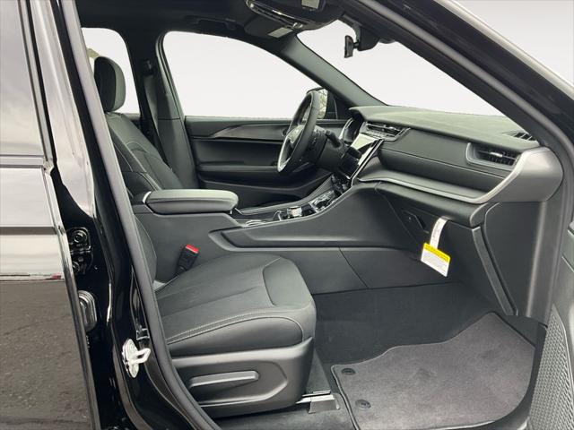 2026 Jeep Grand Cherokee L Altitude 4x4