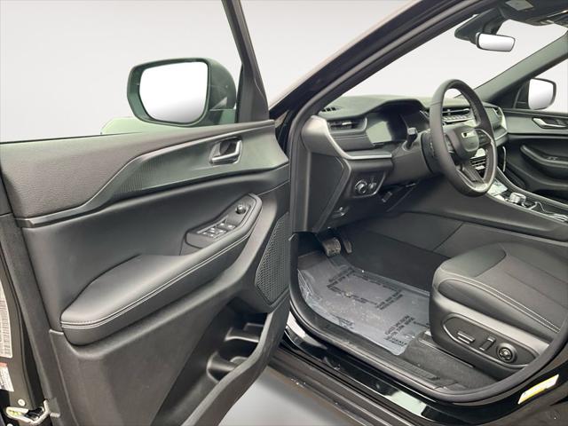 2026 Jeep Grand Cherokee L Altitude 4x4