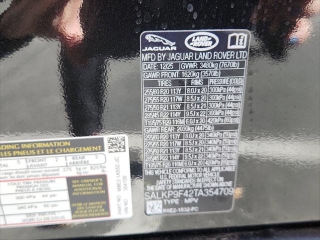 2026 Land Rover Range Rover P550e SE