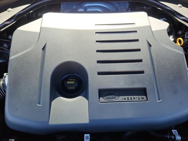 2026 Land Rover Range Rover P550e SE