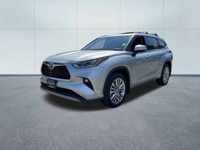 2025 Toyota Highlander Platinum