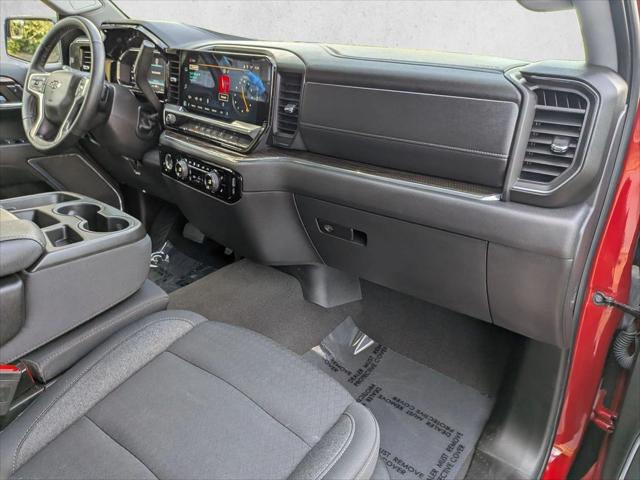 2024 Chevrolet Silverado 1500 4WD Crew Cab Short Bed RST