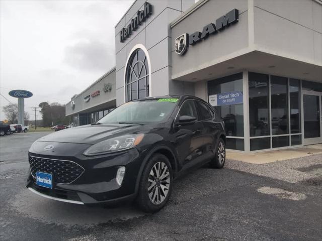 2020 Ford Escape Titanium Hybrid