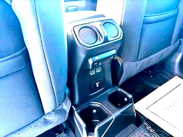 2021 Jeep Wrangler Sahara 4x4