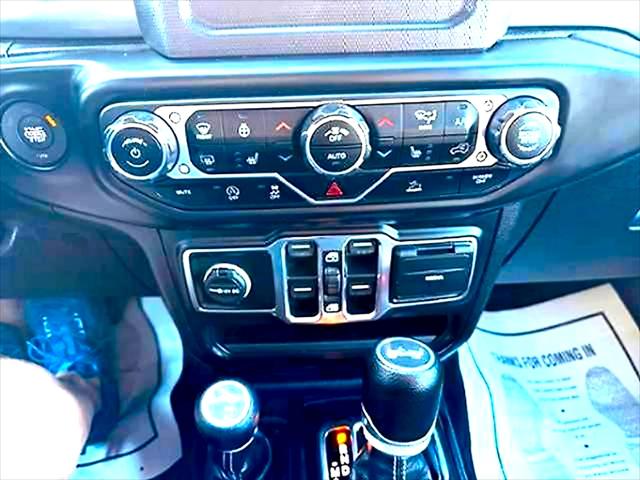 2021 Jeep Wrangler Sahara 4x4