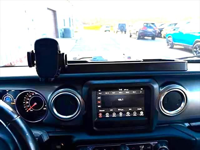 2021 Jeep Wrangler Sahara 4x4
