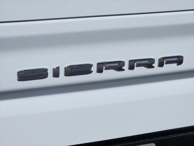 2026 GMC Sierra 1500 Crew Cab, Short Bed, SLT, 4WD
