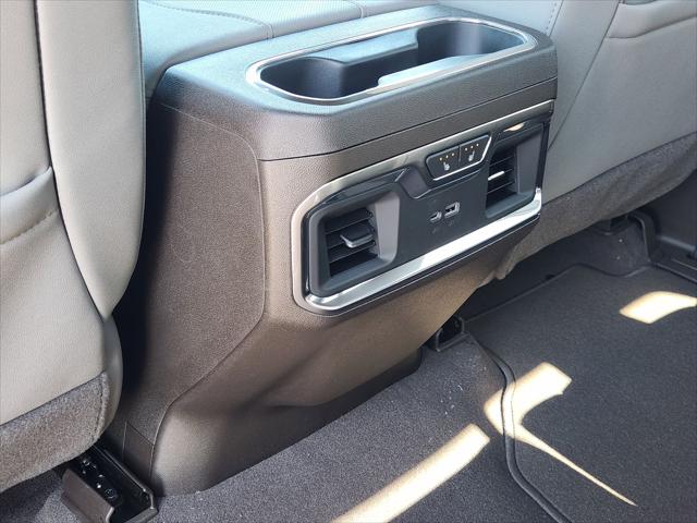 2026 GMC Sierra 1500 Crew Cab, Short Bed, SLT, 4WD