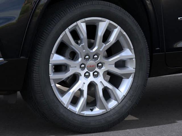 2026 GMC Acadia Denali AWD
