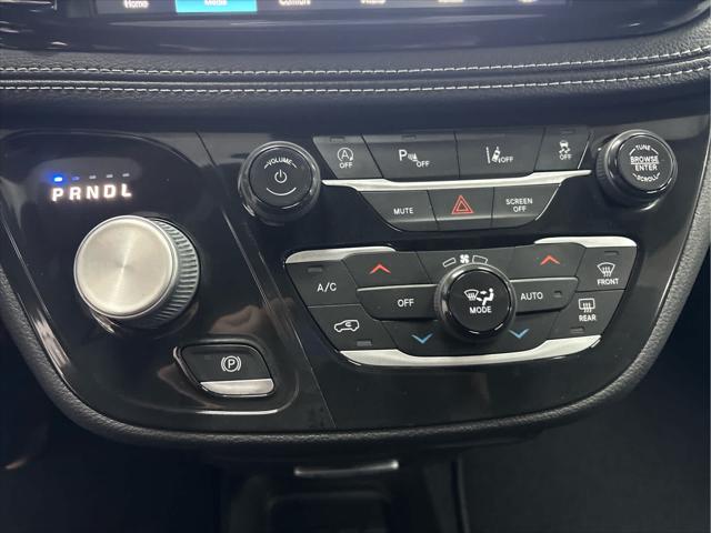 New 2026 Chrysler Pacifica For Sale in Wilmington, OH