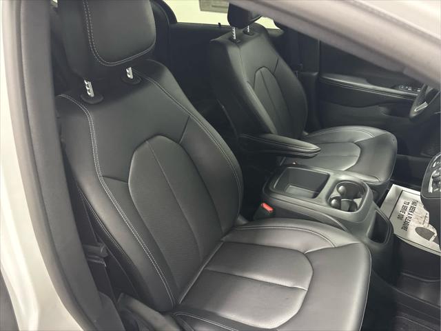 New 2026 Chrysler Pacifica For Sale in Wilmington, OH