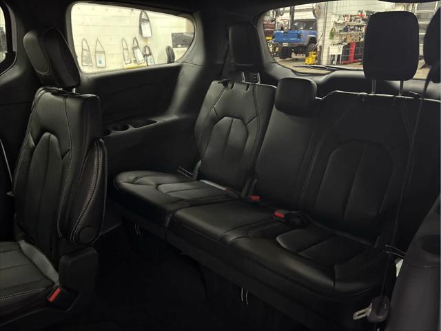 New 2026 Chrysler Pacifica For Sale in Wilmington, OH