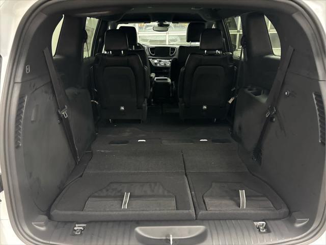 New 2026 Chrysler Pacifica For Sale in Wilmington, OH