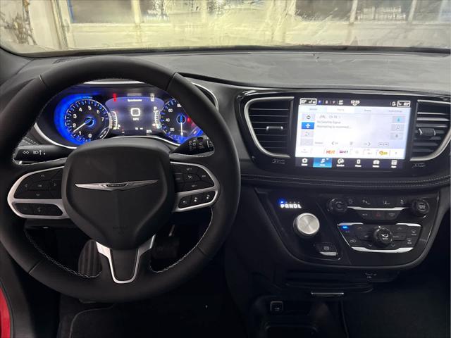 New 2026 Chrysler Pacifica For Sale in Wilmington, OH