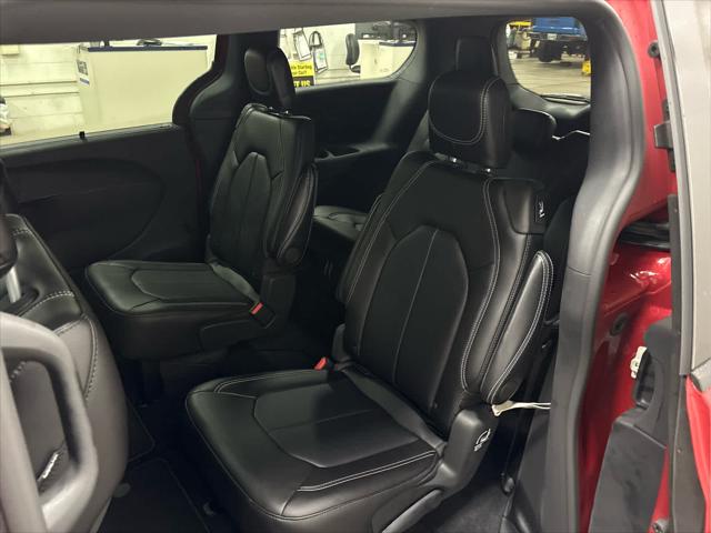 New 2026 Chrysler Pacifica For Sale in Wilmington, OH