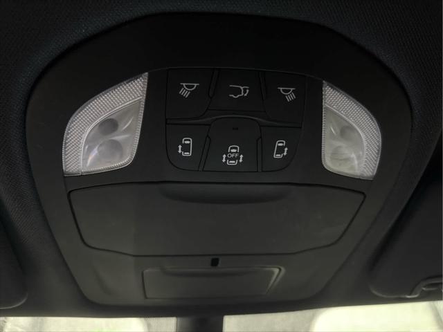 New 2026 Chrysler Pacifica For Sale in Wilmington, OH