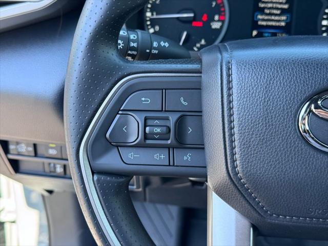 2026 Toyota Tundra SR5 CrewMax 5.5' Bed