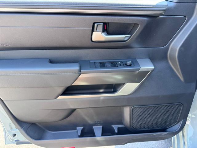 2026 Toyota Tundra SR5 CrewMax 5.5' Bed