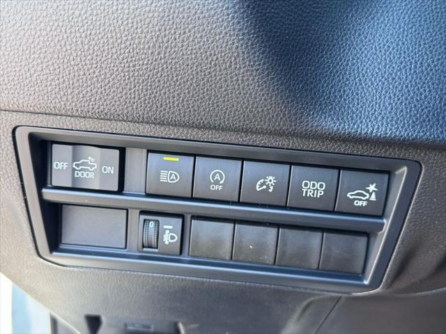 2026 Toyota Tundra SR5 CrewMax 5.5' Bed