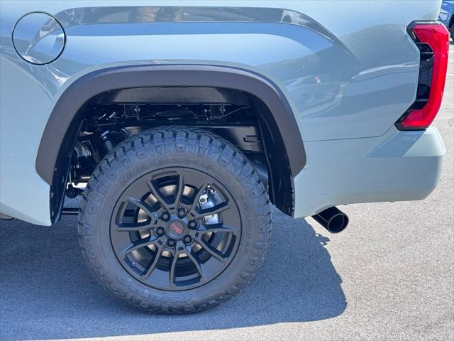2026 Toyota Tundra SR5 CrewMax 5.5' Bed