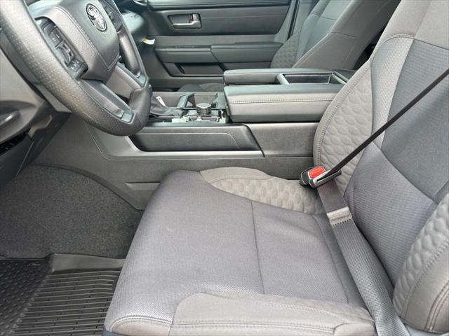 2026 Toyota Tundra SR5 CrewMax 5.5' Bed