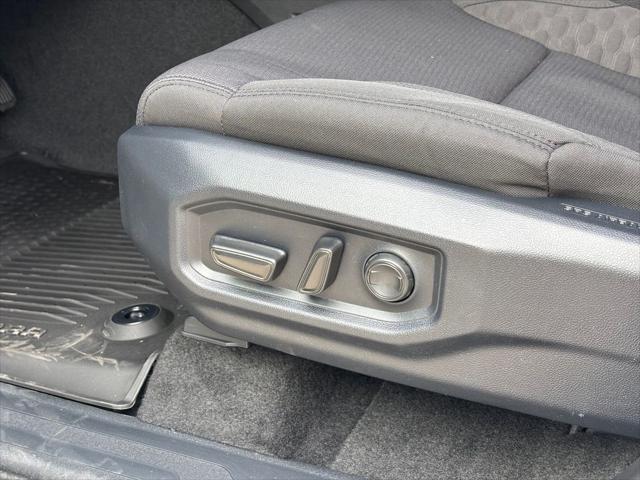 2026 Toyota Tundra SR5 CrewMax 5.5' Bed
