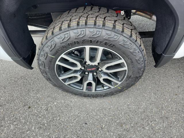 2026 GMC Sierra 1500 Crew Cab, Short Bed, AT4, 4WD